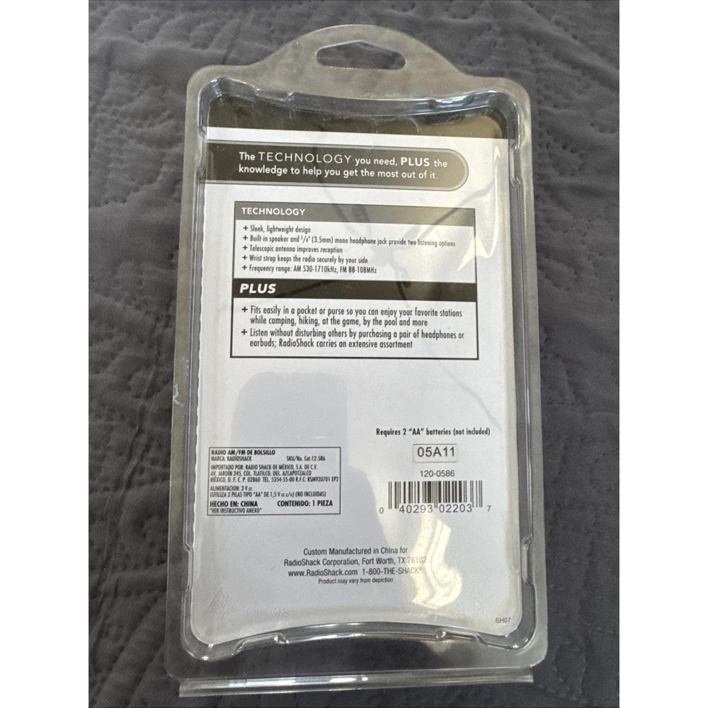 Radio Shack Vintage AM FM Pocket Radio Model 1200586 - Brand New Factory Sealed - Picture 5 of 5